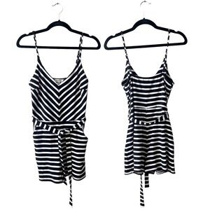 𝅺MONTEAU Striped Black and White Shorts Romper. EUC Size Small
